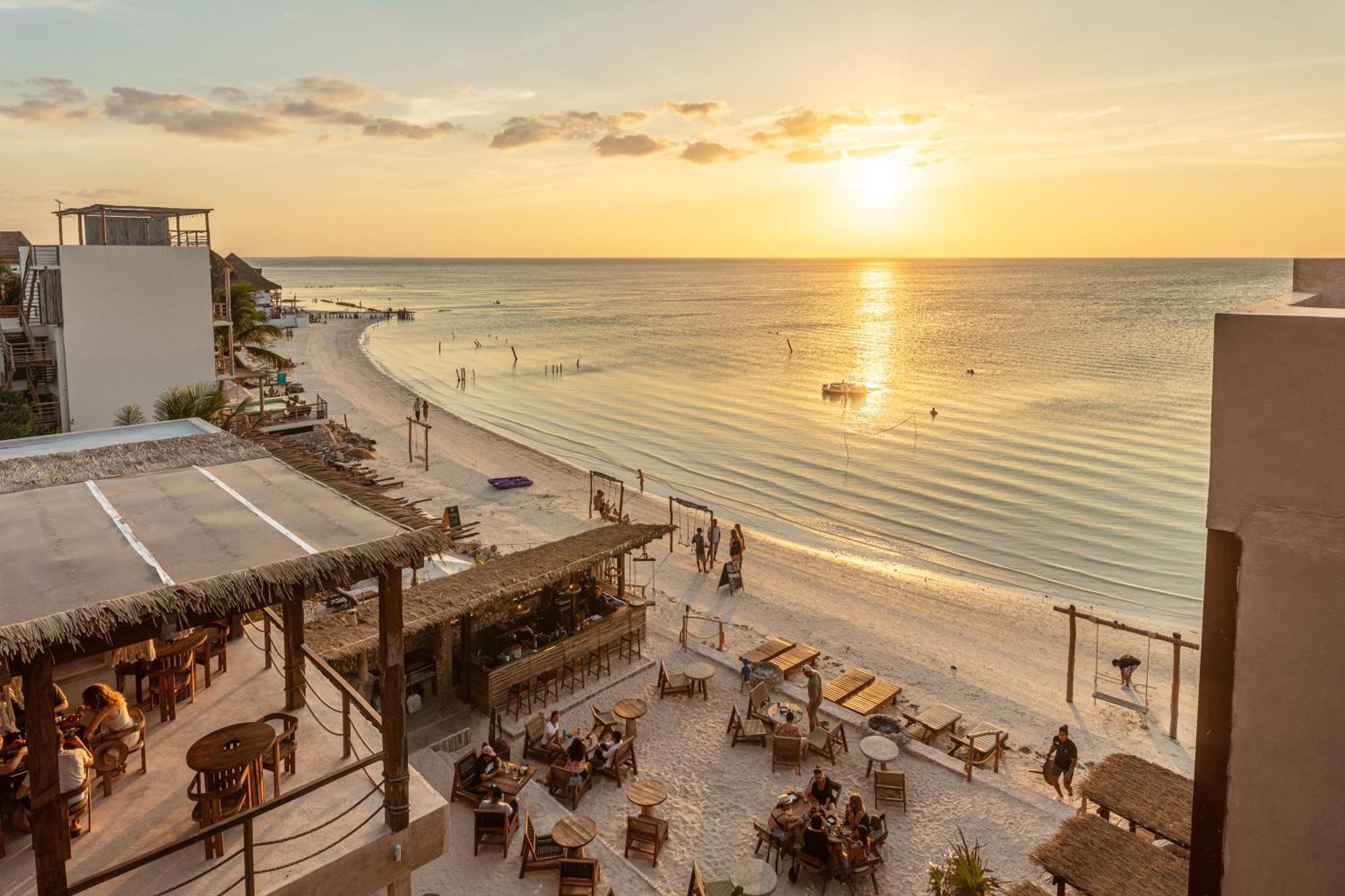 Awa Holbox Hotel Boutique - Beach Front מראה חיצוני תמונה